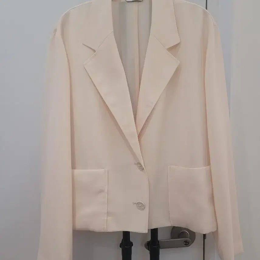 [BUNJANG] SISTINA Ivory Crop Jacket - Size 66 / 시스티나 SISTINA 봄여름용 아이보리 크롭 자켓 66사이즈