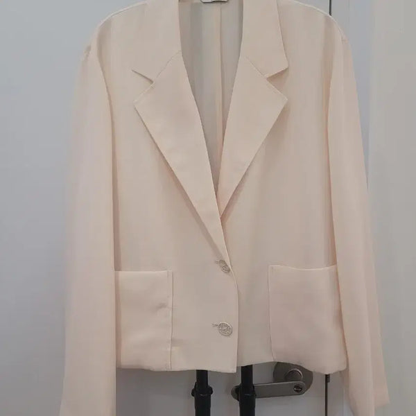 [BUNJANG] SISTINA Ivory Crop Jacket - Size 66 / 시스티나 SISTINA 봄여름용 아이보리 크롭 자켓 66사이즈