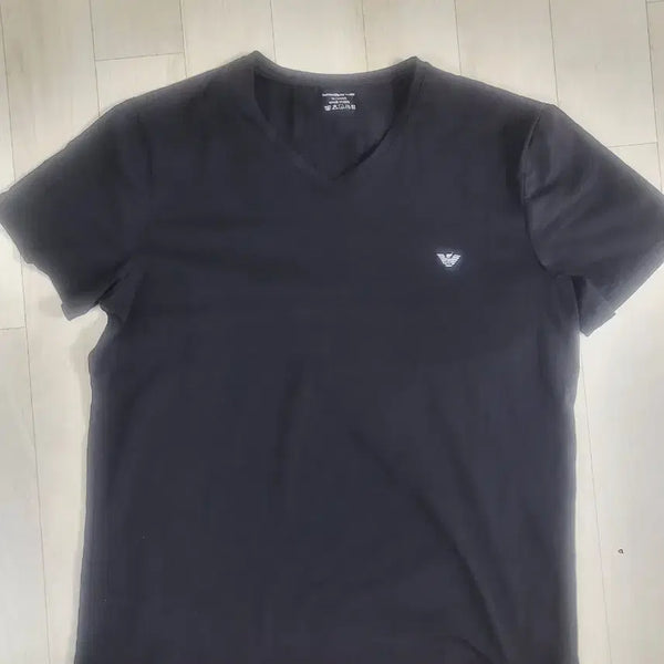 [BUNJANG] Emporio Armani Black T-Shirt / 엠포리오 아르마니 반팔티 블랙100