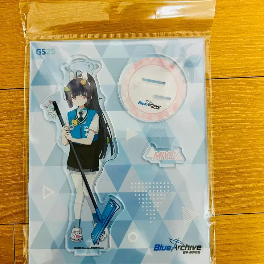[BUNJANG] Blue Archive Miyu Acrylic Stand / 블루아카이브 GS25 미유 아크릴스탠드
