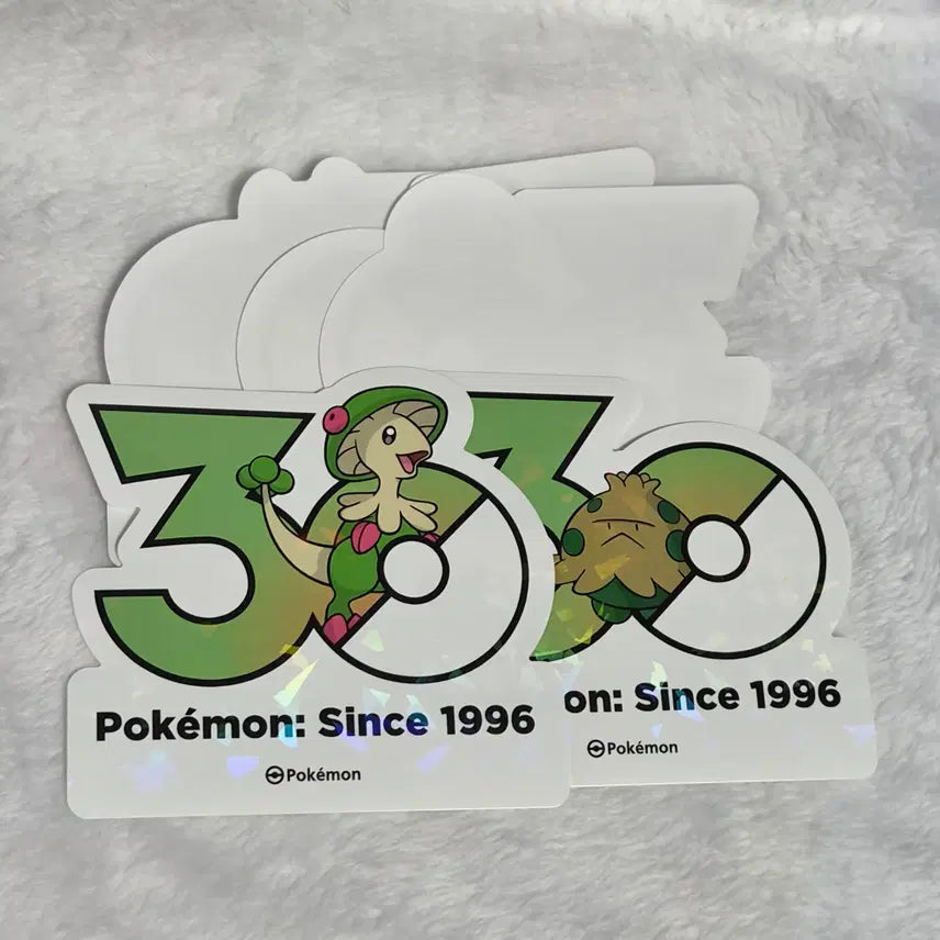 [BUNJANG] Pokemon 30th Anniversary Logo Stickers (Mushrooms Set + 3 Random) / 포켓몬 30주년 로고 스티커 버섯꼬+버섯모+랜덤3장 판매합니다.