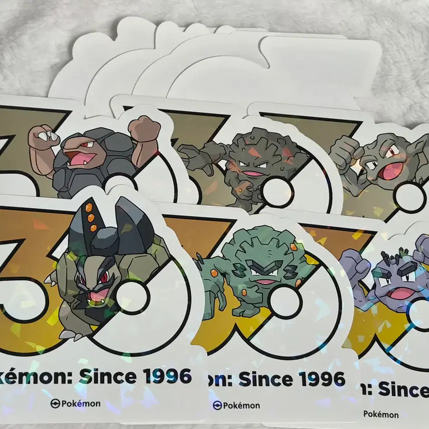[BUNJANG] Pokemon 30th Anniversary Logo Sticker Set (10 pcs) / 포켓몬 30주년 로고 스티커 꼬마돌+데구리+딱구리+리전폼+랜덤4장