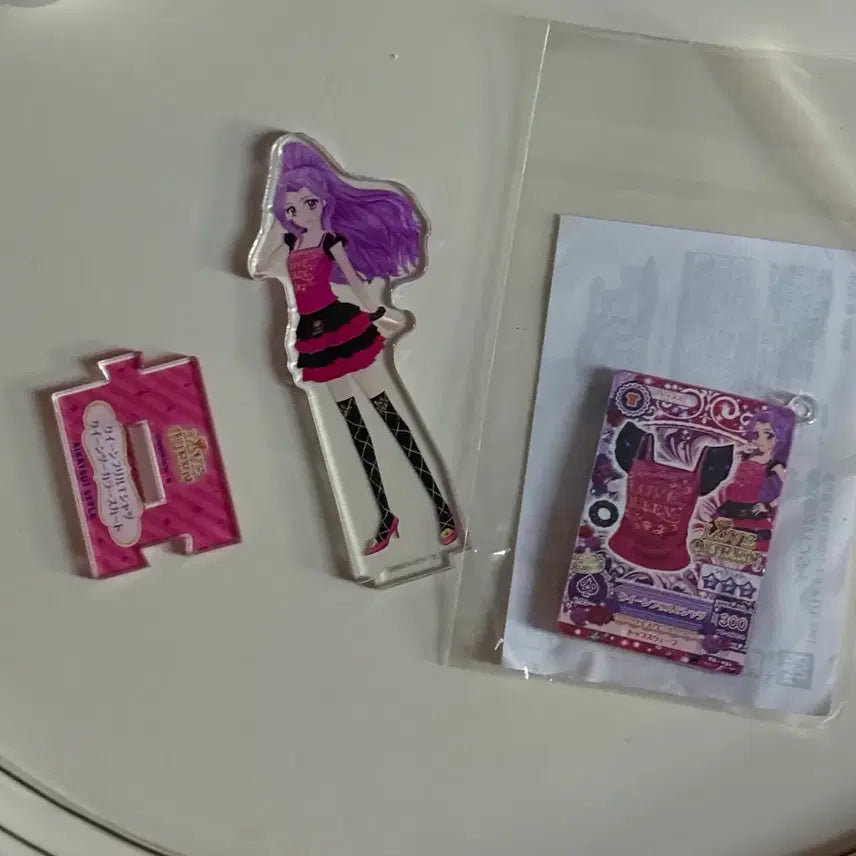 [BUNJANG] Aikatsu! Mizuki Kanzaki Luna Love Queen Acrylic Stand & Keyring Bundle Set / 아이카츠 칸자키 미즈키 루나 러브퀸 아크릴스탠드 키링 일괄