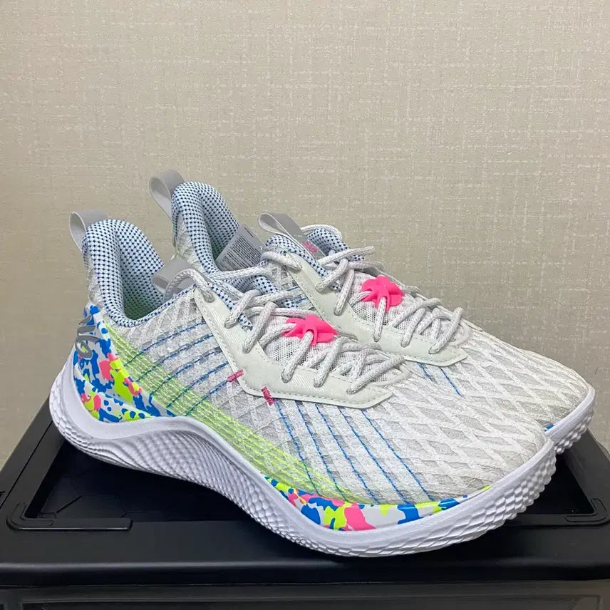 [BUNJANG] Under Armour Curry 10 (Size 290) / [290] 언더아머 커리 10