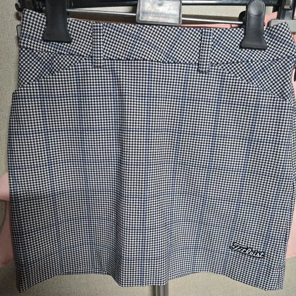[BUNJANG] Titleist Checkered Pattern Golf Skirt / 타이틀리스트 체크 패턴 골프 스커트