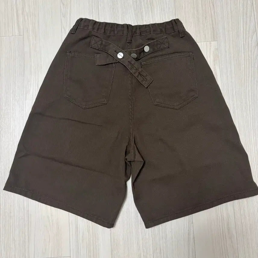 [BUNJANG] Bermuda Corduroy Shorts / 버뮤다 코든 반바지 판매합니다