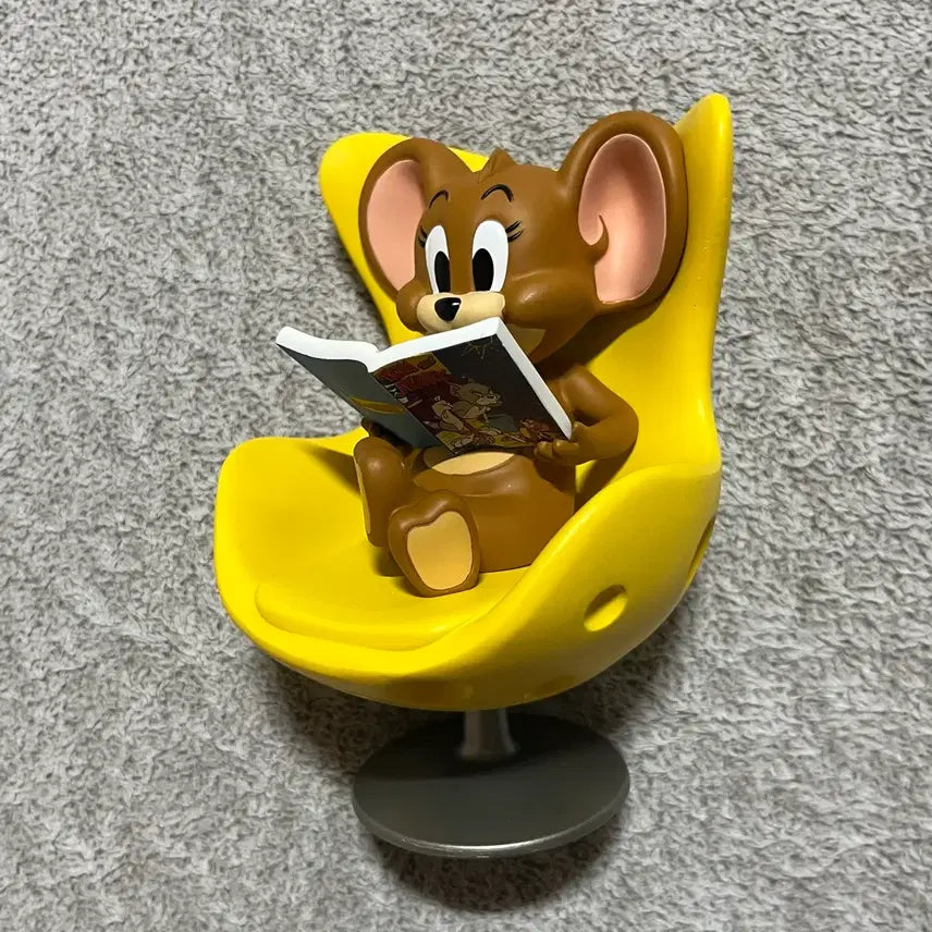 [BUNJANG] Sofs Studio Jerry Reading Time Statue / 소프 스튜디오 제리 리딩 타임 스테츄 / 톰과제리