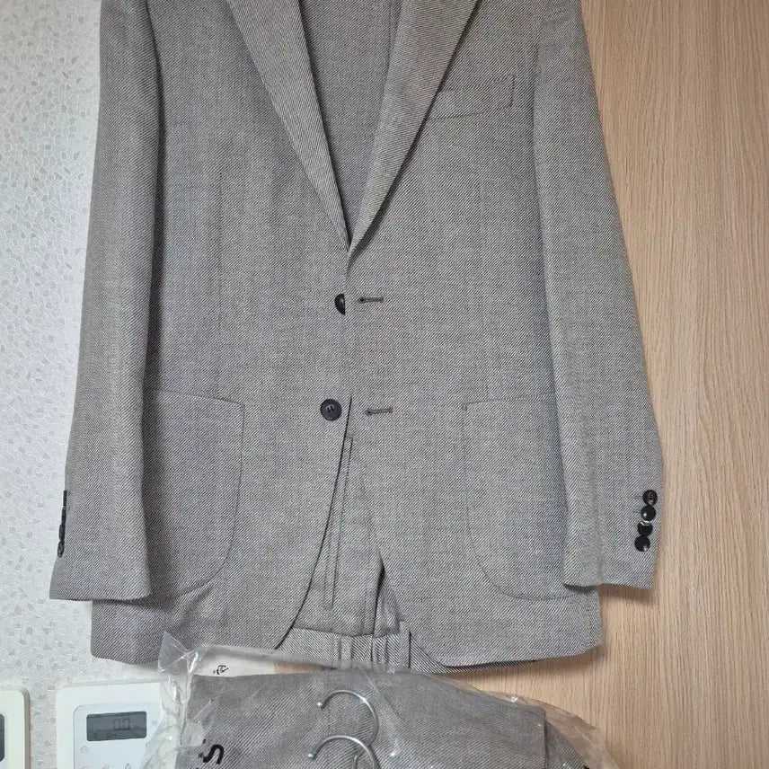 [BUNJANG] SIEG Linen Blend Summer Suit Set (105-86) with 2 Trousers / [새상품] 지이크 마혼방 여름 정장세트 105-86(바지2벌)