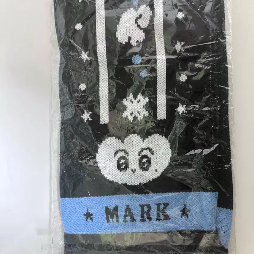 [BUNJANG] NCT Mark Hri Tulip & Manyang Scarf (Unused) / 미착용) nct 엔시티 마크 흐리님 마냥이 목도리 양도