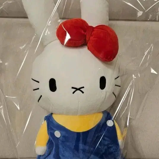[BUNJANG] Miffy & Kitty Medium Plush 40cm New / 미피키티중형인형 40cm 새제품
