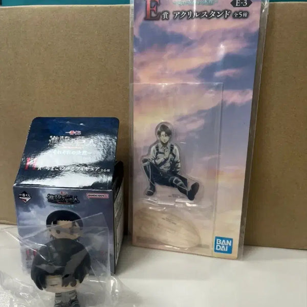 [BUNJANG] Attack on Titan Levi Ichiban Kuji E & H Prize Chokonokko Acrylic Stand & Figure Bundle Set / 진격의거인 제일복권 E,H상 리바이 초코노코 아크릴 일괄
