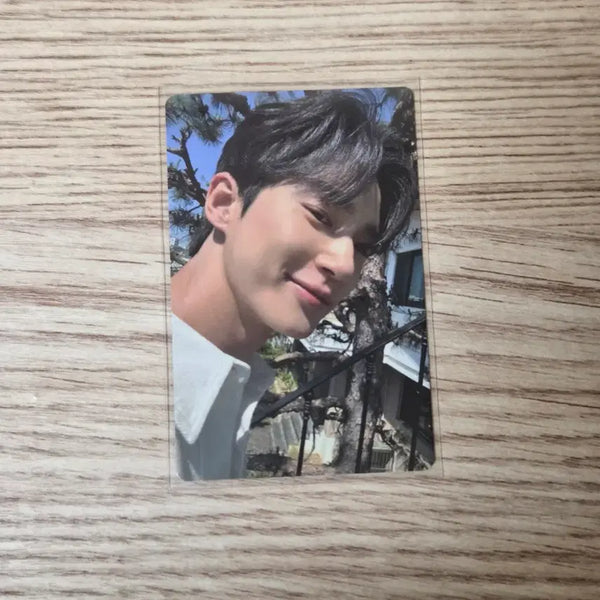 [BUNJANG] Byeon Woo Seok 'Lovely Runner' Byun Woo Seok Necklace Photocard / 변우석 선업튀 목걸이 포카 선재 21세기 대군부인