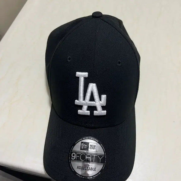 [BUNJANG] New Era Black Ball Cap / 뉴에라 볼캡 블랙 모자