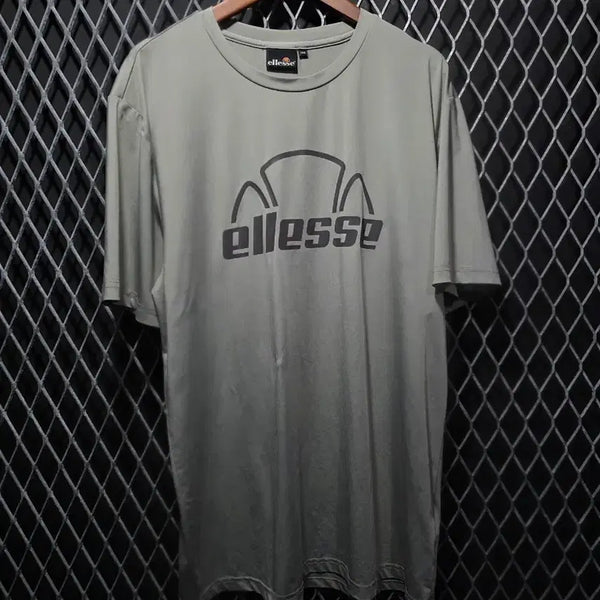 [BUNJANG] ellesse Functional Short Sleeve T-Shirt Size 100 / 엘레쎄 기능성 반팔 100