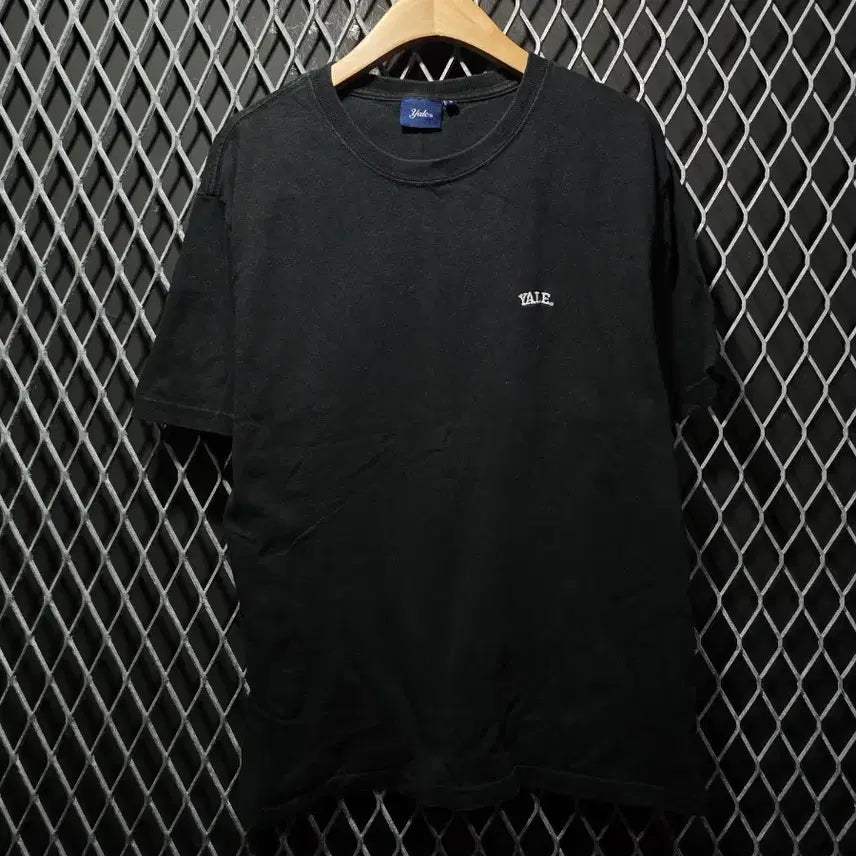 [BUNJANG] Yale Short Sleeve T-Shirt Size S / 예일 반팔 S