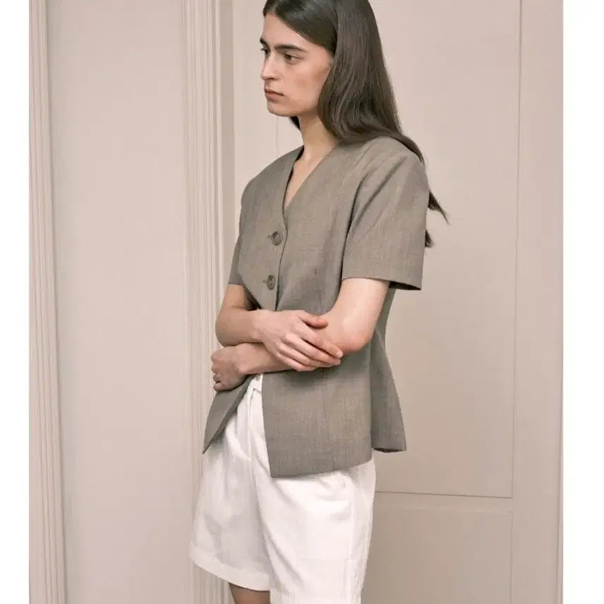 [BUNJANG] EUMKYIM Collarless Summer Wool Short Sleeve Jacket / 으음키임 카라리스 썸머울 반팔 자켓