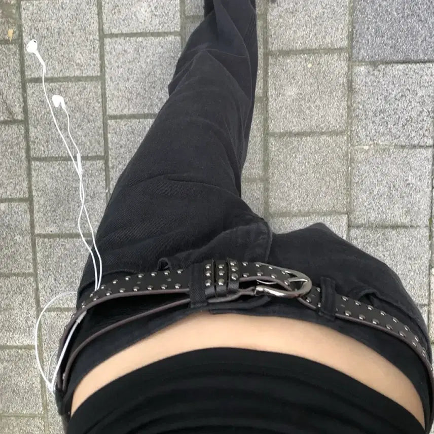 [BUNJANG] Studded Belt Black / 스터드 벨트 블랙 (착샷)