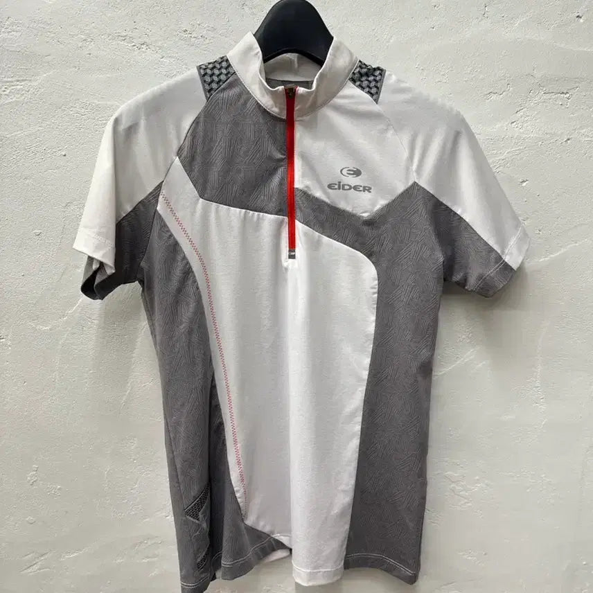 [BUNJANG] Eider Women's White Half-Zip Functional Short-Sleeve T-Shirt (S) / 아이더 여 티셔츠 화이트/반집업/기능성/반팔 S