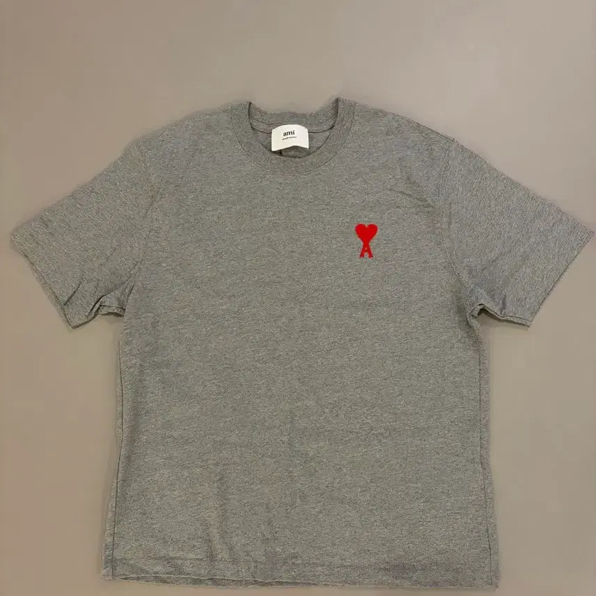 [BUNJANG] AMI Small Heart Logo T-Shirt Header Grey / 아미 스몰 하트 로고 티셔츠 헤더 그레이