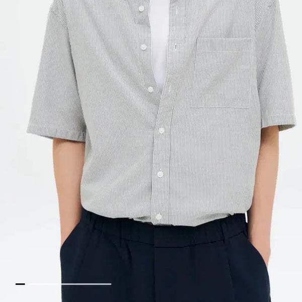 [BUNJANG] 8 Seconds Oxford Stripe Short-Sleeve Shirt - Grey, L / [가격내림] 에잇세컨즈 옥스포드 스트라이프 반소매 셔츠 그레이 L