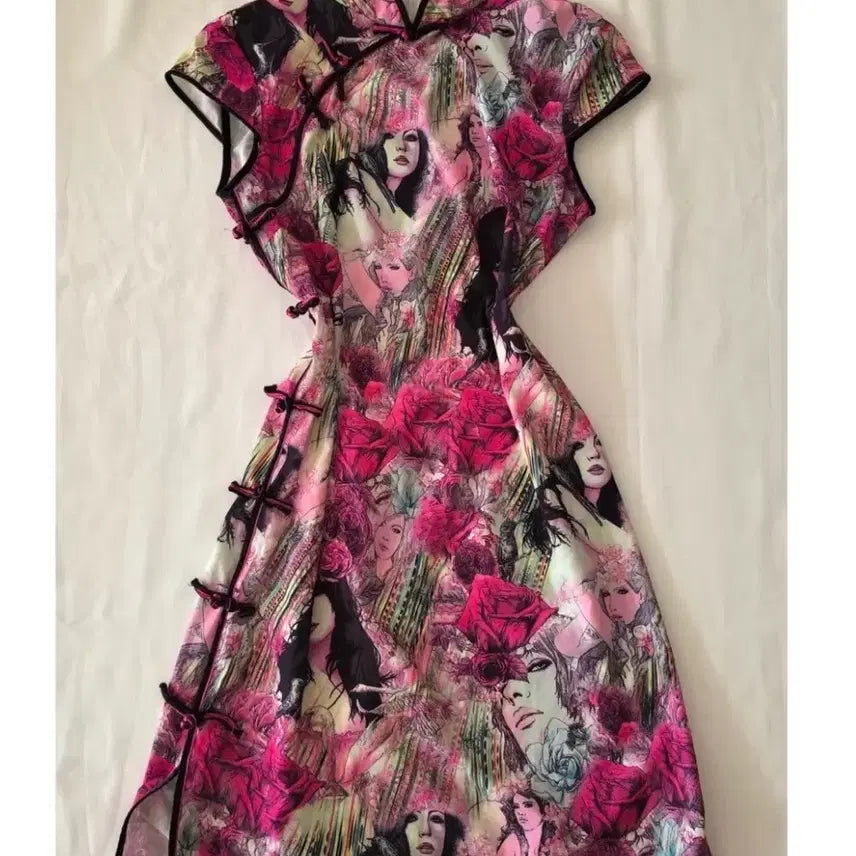[BUNJANG] NANA-style Traditional Dried Rose Punk Qipao Dress / 나나st 전통말린장미 초희귀 펑크치파오 드레스