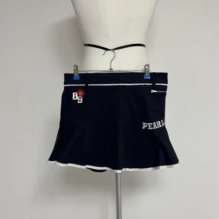[BUNJANG] Pargates Women's Golf Skirt Navy / 파리게이츠 여성 골프 치마 네이비