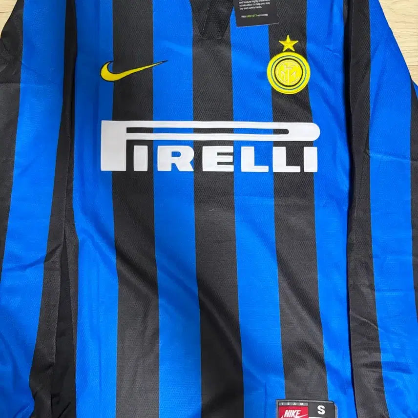 [BUNJANG] Vintage Retro Inter Milan Long Sleeve Jersey / 빈티지 레트로 인터밀란 유니폼 긴팔