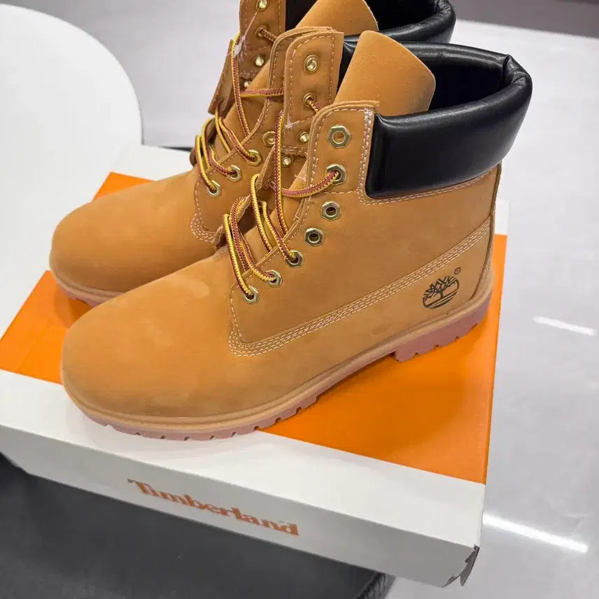 [BUNJANG] Timberland Premium 6-Inch Waterproof Boots Wheat Nubuck Wide 280mm / 팀버랜드 프리미엄 6인치 워터프루프 부츠 위트 누벅 - 와이드 280MM