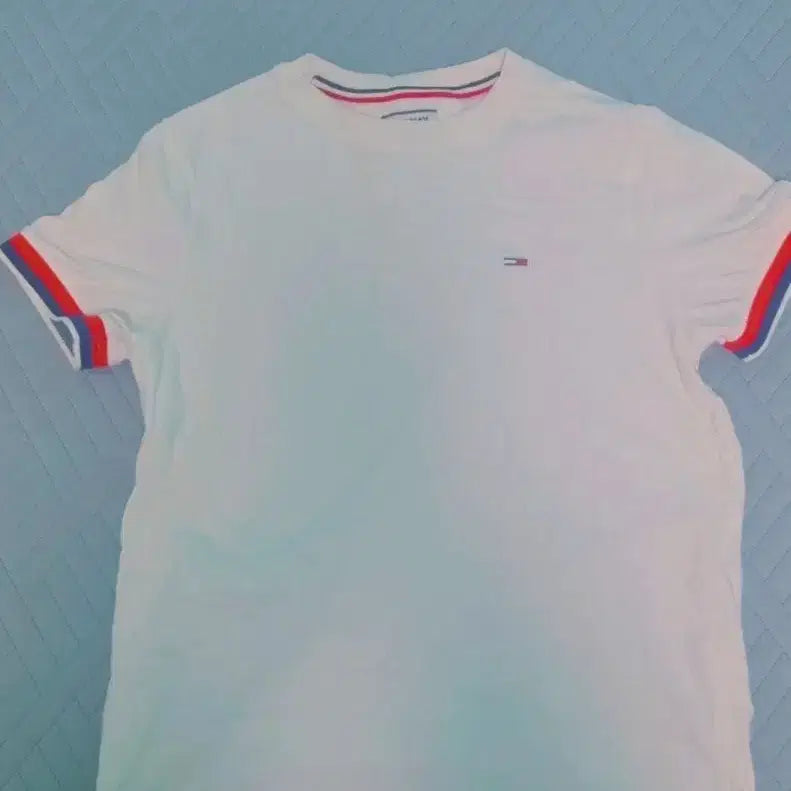 [BUNJANG] Tommy Hilfiger Short Sleeve T-Shirt White M / 타미힐피거 반팔 티셔츠 화이트 M