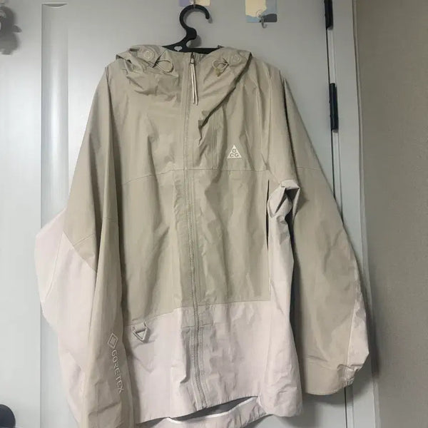 [BUNJANG] Nike ACG Gore-Tex Windbreaker Jacket Beige/Light Beige / 나이키 ACG 고어텍스 바람막이 자켓 베이지/라이트베이지