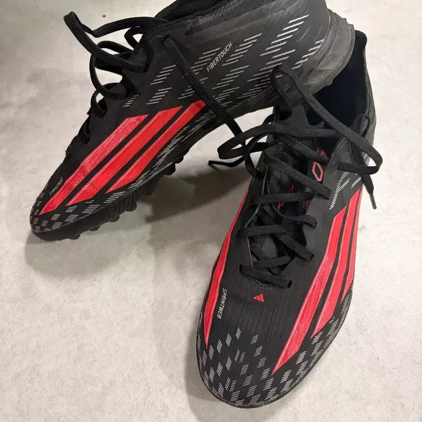 [BUNJANG] Adidas F50 Pro TF Futsal Shoes + Shin Guards (Size 265) / (265)아디다스 F50 프로 TF 풋살화+신가드m