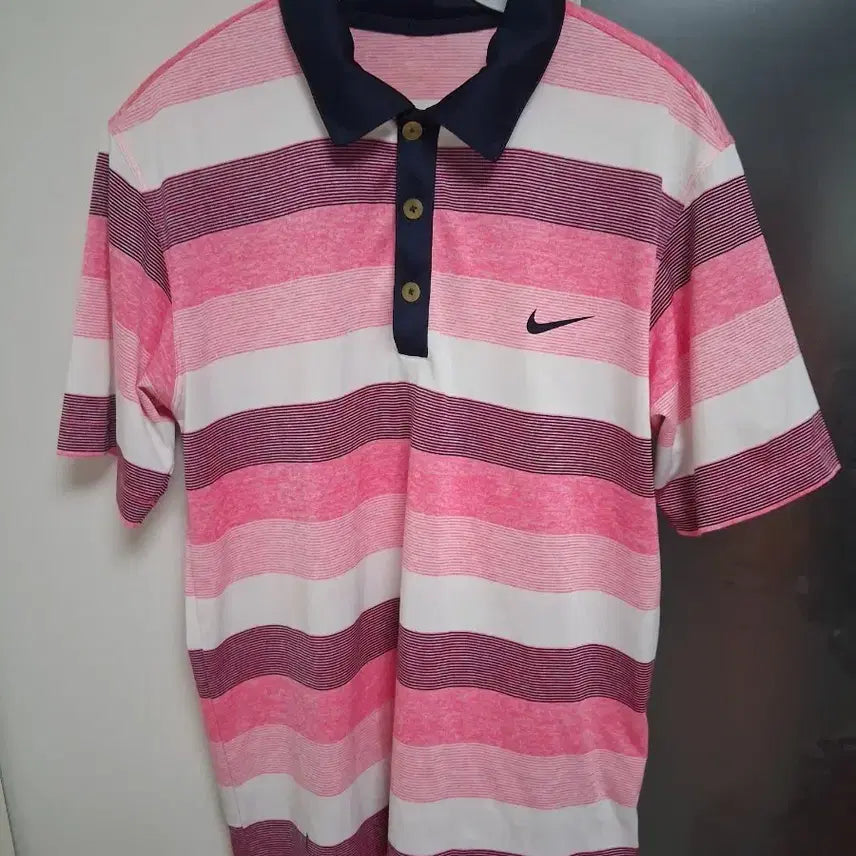 [BUNJANG] Nike Functional T-Shirt Size 100 / 나이키 기능성 티 사이즈 100호 디자인강추 실착별로 사진참고