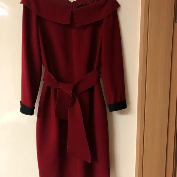 [BUNJANG] Obeje Boatneck Dress - Muted Red / 오브제 톤다운 레드 보트넥 원피스 넥라인 예쁨 강연 행사 경조사