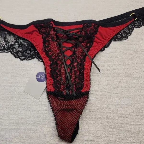 [BUNJANG] Red Lace Up String Panty / 레이스 끈 팬티 레드