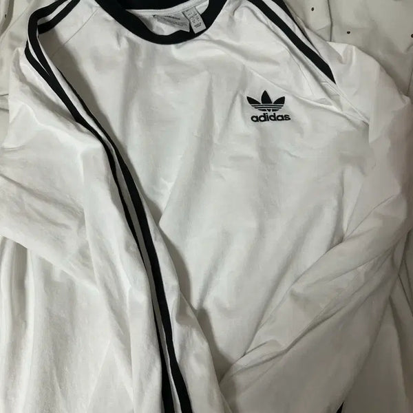 [BUNJANG] Adidas Long Sleeve Shirt IA4879 / 아디다스 롱슬리브