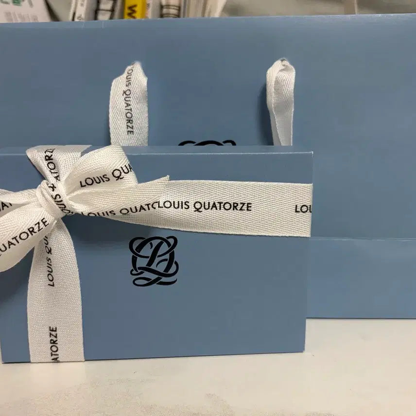 [BUNJANG] Louis Quatorze Card Wallet (Sealed) / 루이까또즈 카드지갑(미개봉)