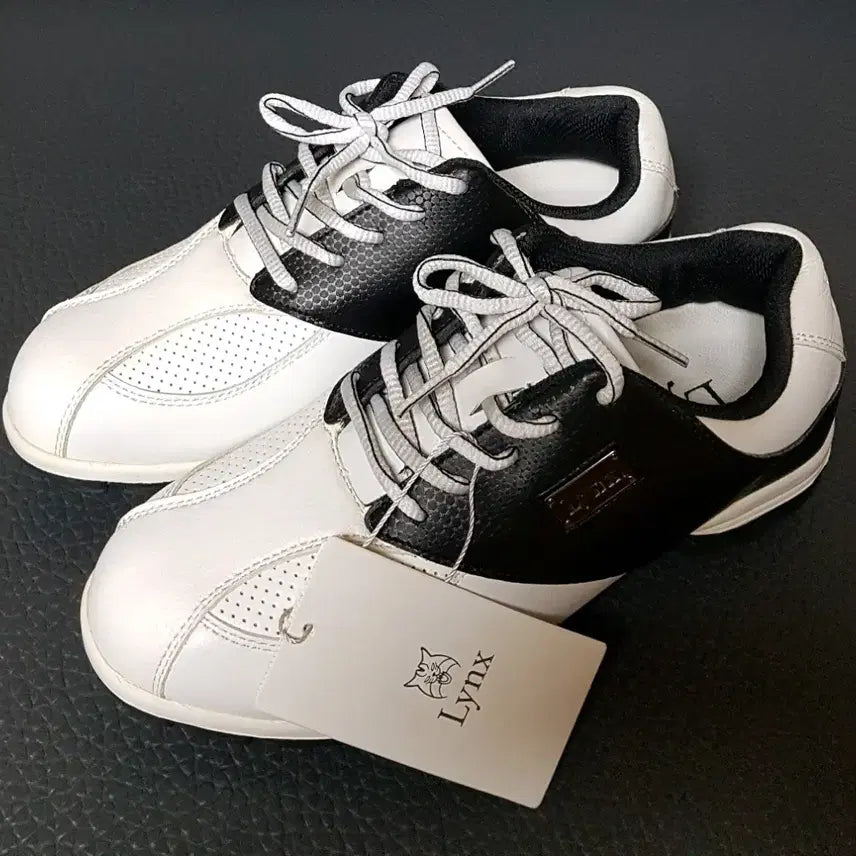 [BUNJANG] Lynx Women's Spikeless Golf Shoes 230 (New) / 링스 여성 골프화 스파이크리스화 230 (새상품)