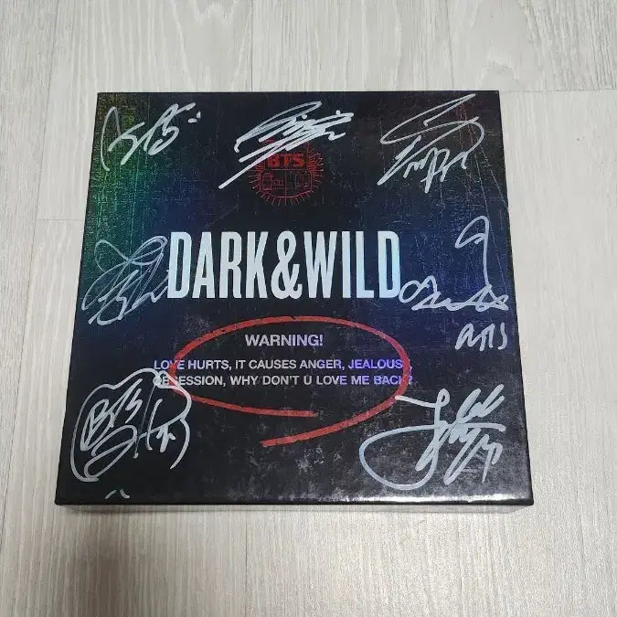 [BUNJANG] BTS DARK&WILD Album Signed by Members / DARK&WILD BTS 비매 친필 싸인 앨범 판매