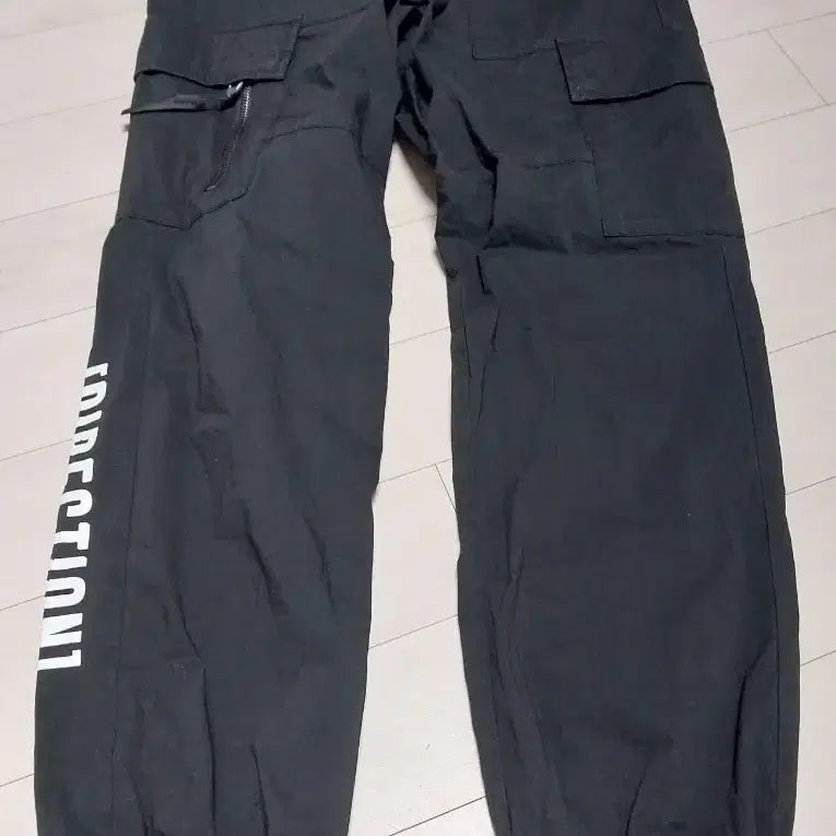 [BUNJANG] BKBT Black Cargo Jogger Pants / BKBT블랙 카고 조거 팬츠30