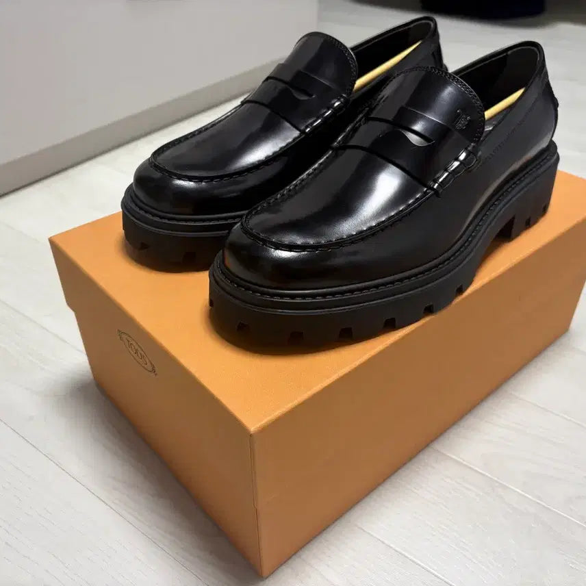 [BUNJANG] Tod's Men's Chunky Loafers Black UK 7.5 / uk7.5) 토즈 남성용 청키 로퍼 블랙