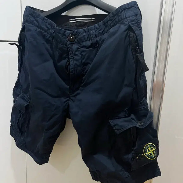 [BUNJANG] Stone Island Navy Shorts Size 32-33 / 23fw 스톤아일랜드 네이비 반바지 32~33