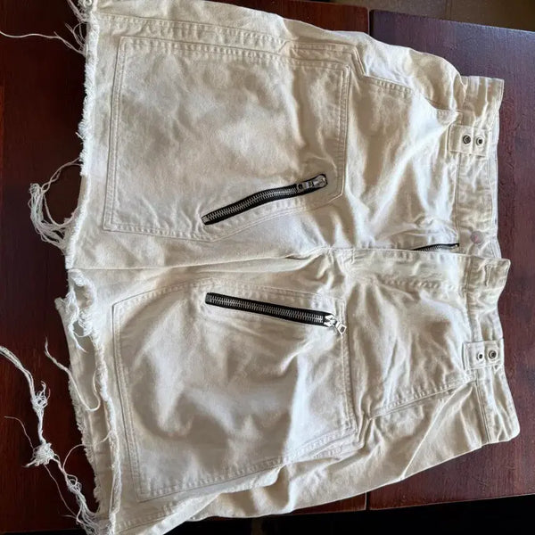 [BUNJANG] LIBERE White Bermuda Shorts / LIBERE 흰색 버뮤다팬츠