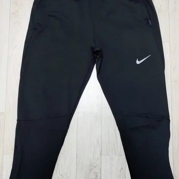 [BUNJANG] Nike Dri-FIT Training Running Pants M / (정품) 나이키 드라이핏 트레이닝  M  3계절용 러닝 팬츠