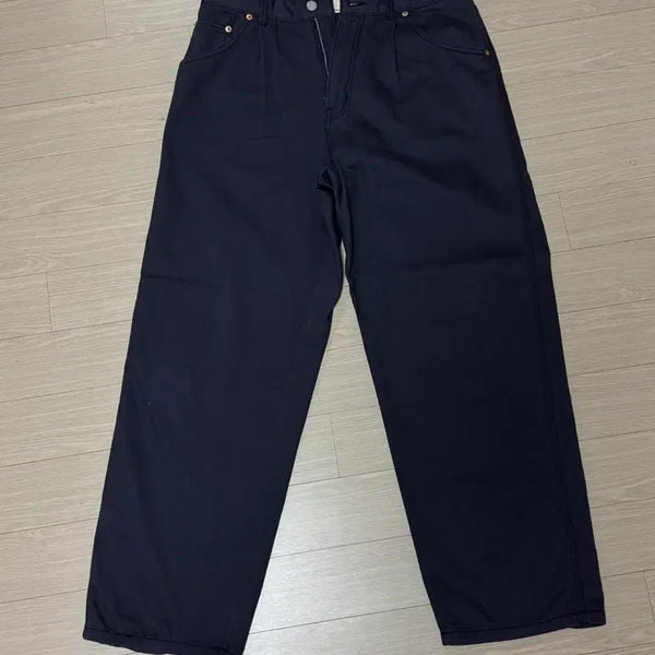 [BUNJANG] Holyston Banf Loose Tapered Chino Pants Navy / [M] 홀리선 반프 루즈 테이퍼드 치노 팬츠 네이비