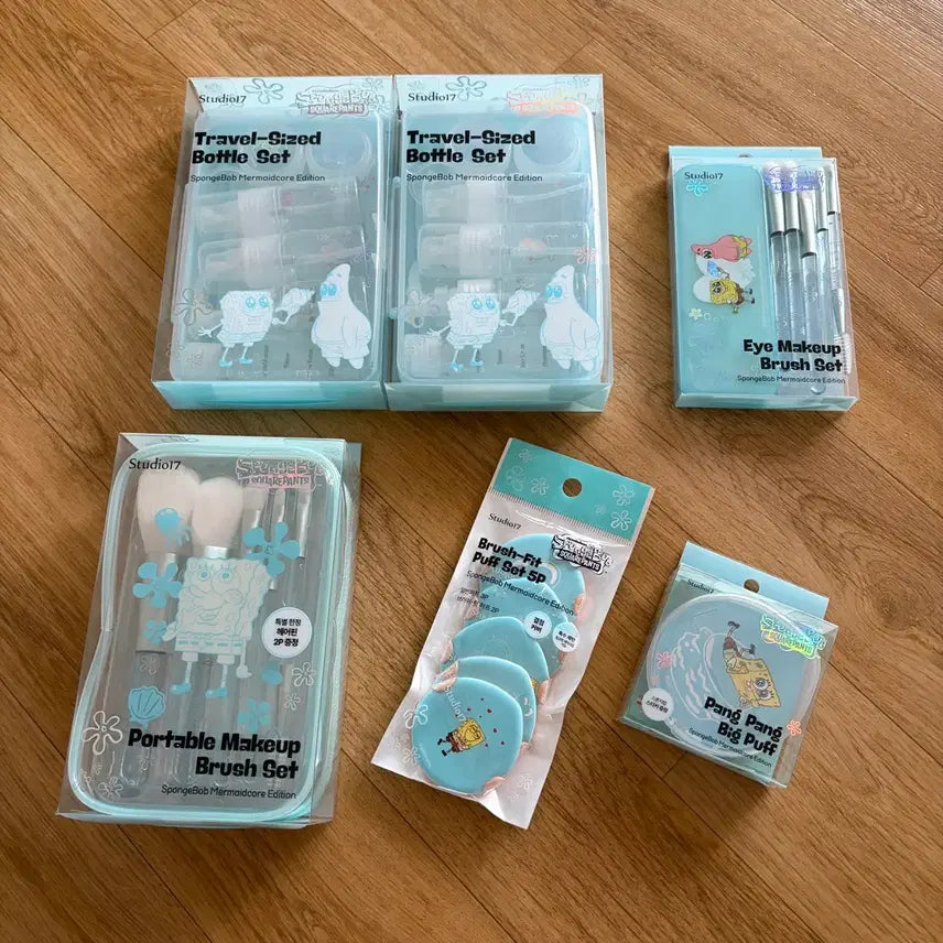 [BUNJANG] SpongeBob Puff Brush Makeup Tool Set (Sealed) / 스폰지밥 퍼프 브러쉬 메이크업 도구 세트 미개봉