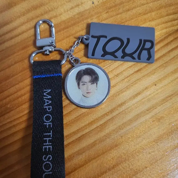 [BUNJANG] BTS MAP OF THE SOUL Concert Keychain - Jungkook Bundle Set / 방탄소년단(일괄) BTS MAP OF THE SOUL 키링-정국