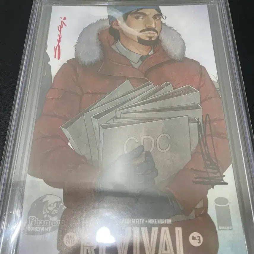 [BUNJANG] Revival #3 Phantom Variant Comic CGC 9.8 Double Signed / 리바이벌 3호 팬텀 바리언트 코믹스 CGC 9.8 더블 오토인증