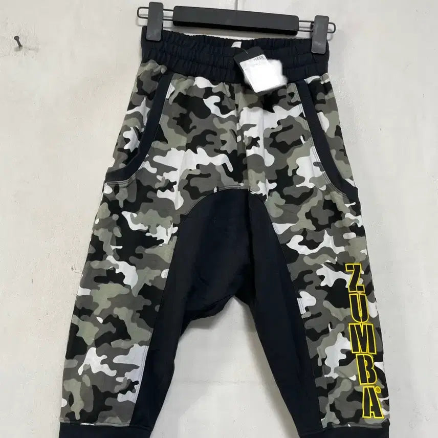 [BUNJANG] ZUMBA WEAR Training Pants XS / 새상품)ZUMBA WEAR 줌바웨어 바지.트래이닝