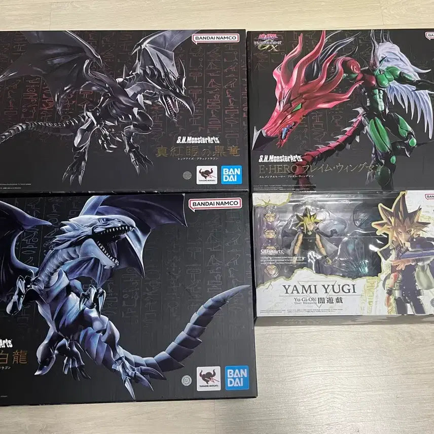[BUNJANG] Monster Arts SHM/SHF Yu-Gi-Oh! Yugi Mutou Blue-Eyes Red-Eyes Flame Wingman Bundle Set / 몬스터아츠 SHM SHF 유희왕 푸른눈 붉은눈 히어로 유우기 유희