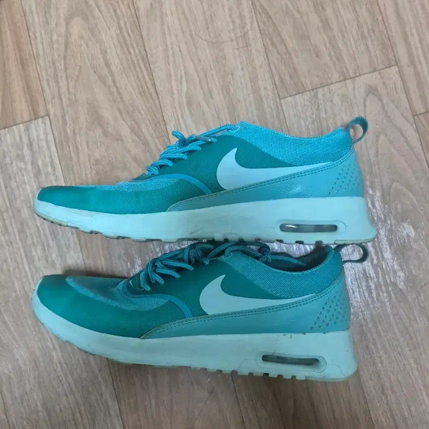 [BUNJANG] Nike Thea Women's Shoes 260mm / 나이키 테아 우먼 260mm